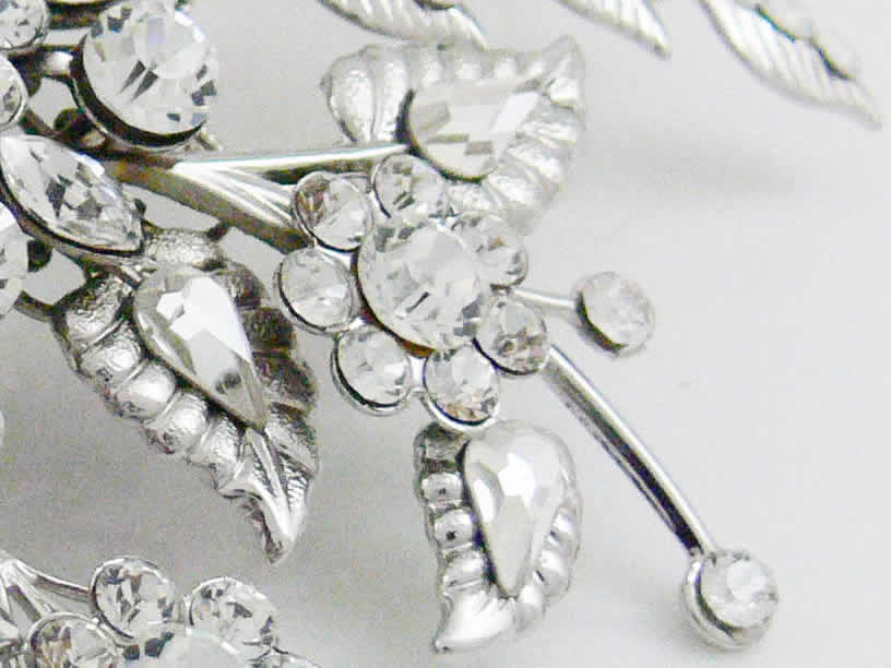 Flossie Hair comb from Say Bella